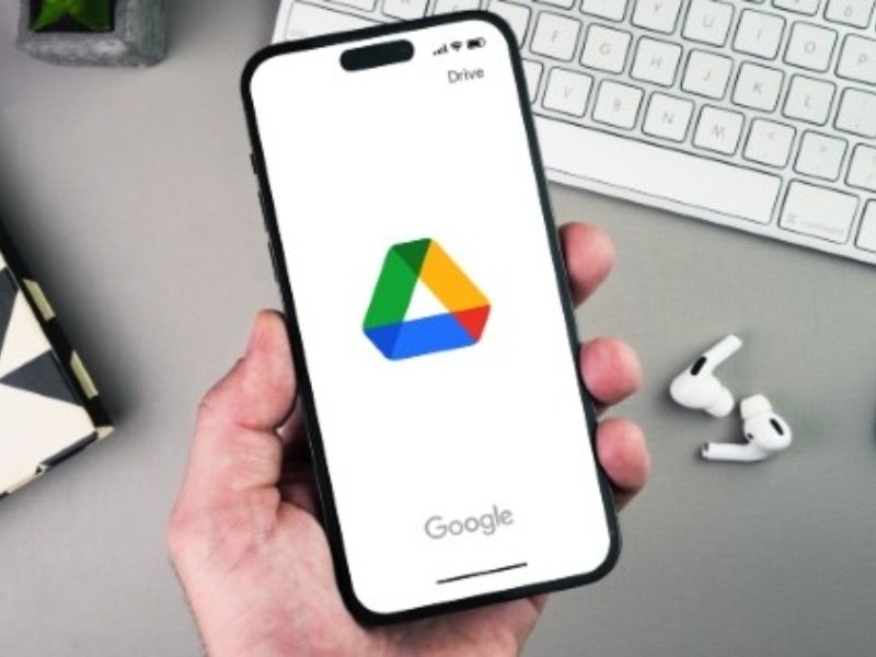 tải ảnh từ Google Drive về iPhone